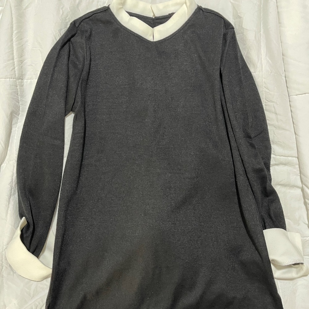 Long sleeve top with cuff